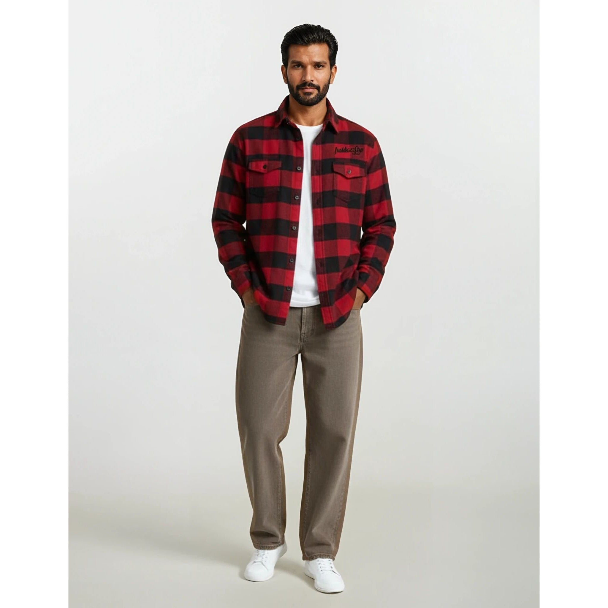 #color_Red Black Buffalo